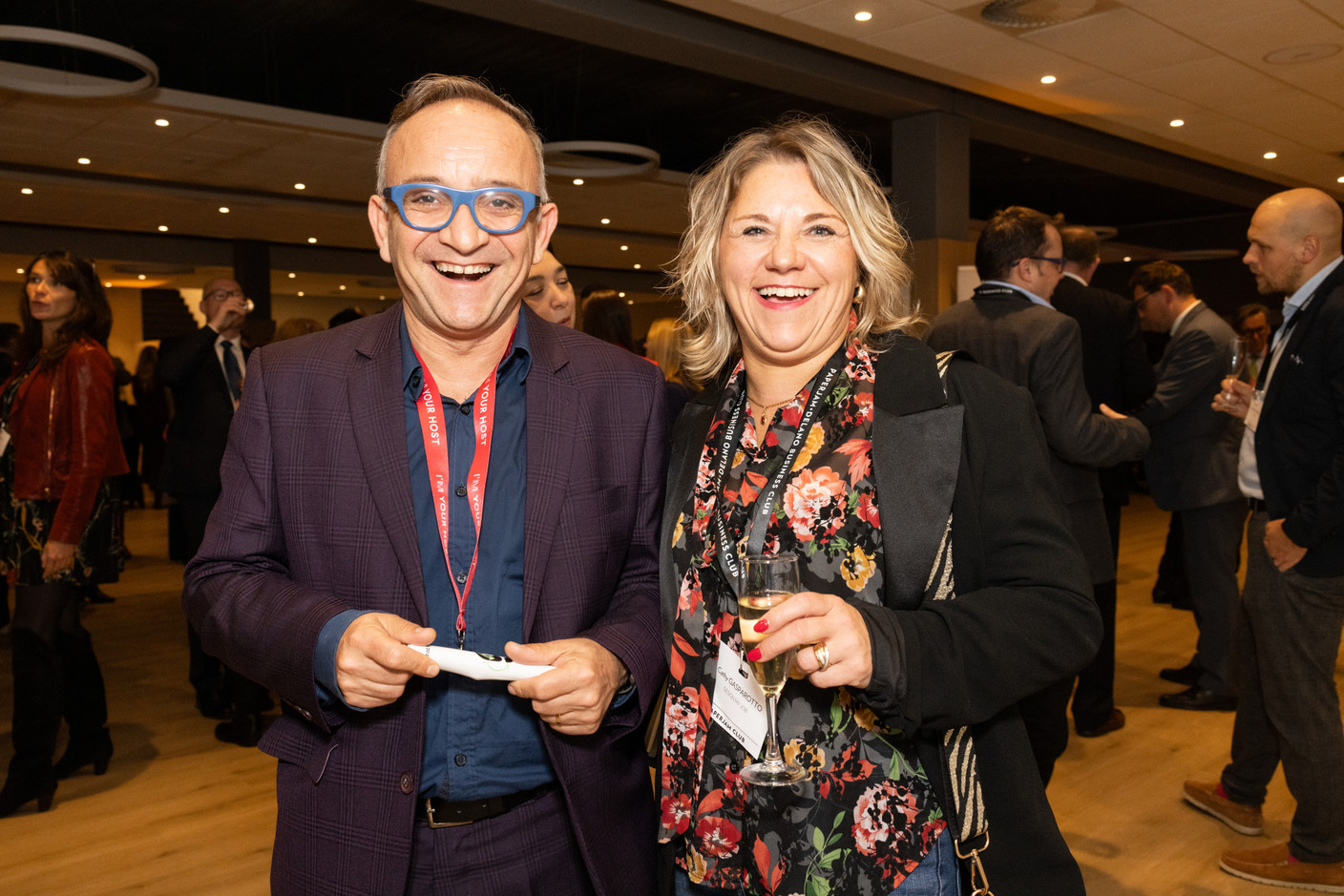 Francis Gasparotto (Maison Moderne) and Cathy Gasparotto (Design My Job) at the Paperjam Club’s 10x6 event on new risks and opportunities, held at Kinepolis Kirchberg, 17 October 2024. Photo: Eva Krins/Maison Moderne