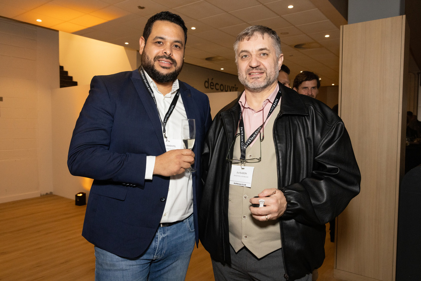 Roberto Pimentel (TheHappyRecruiter) and Eric Plasson (Randstad Luxembourg) at the Paperjam Club’s 10x6 event on new risks and opportunities, held at Kinepolis Kirchberg, 17 October 2024. Photo: Eva Krins/Maison Moderne