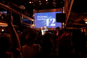 Delano’s publisher Mike Koedinger and former Delano editor-in-chief Duncan Roberts are seen on stage at Delano’s 12th anniversary party, 23 February 2023. Photo: Marie Russillo/Maison Moderne
