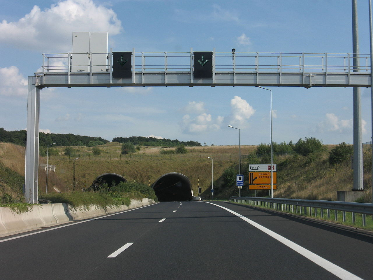 The Markusberg tunnel on the A13 near Schengen Photo: Wikipedia/Michiel1972, Creative Commons