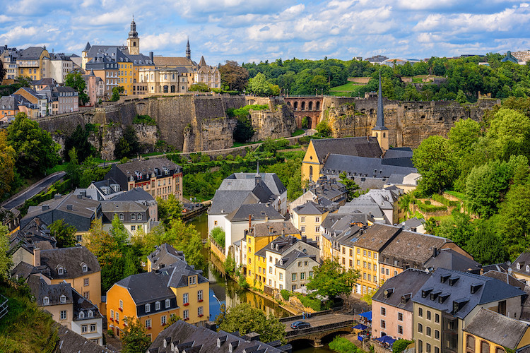 Alors que la crise du logement sévit au Luxembourg, et particulièrement dans la capitale, 117 hectares de terrains seraient immédiatement constructibles sur le territoire de la ville, selon le Liser. (Photo: Shutterstock)
