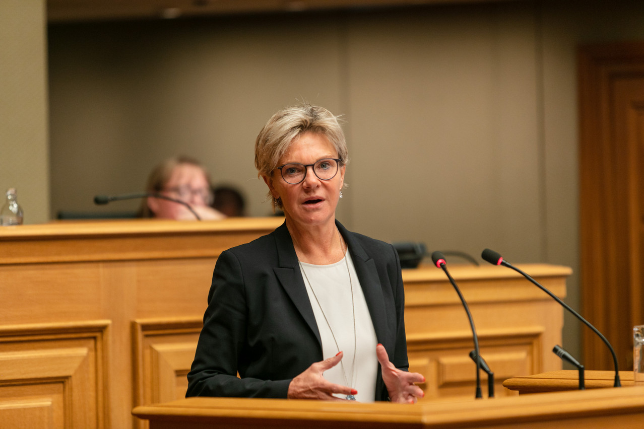 Martine Hansen from the CSV (pictured during a plenary session in October 2021)  introduced the motion to speed up booster shots Library photo: Romain Gamba / Maison Moderne