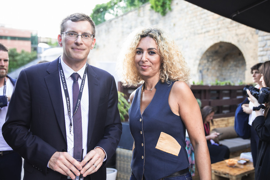 Guest speaker Philip Crowther with Prolingua deputy director Naouelle Tir at the Delano Live event on 19 May.  Eva Krins/Maison Moderne