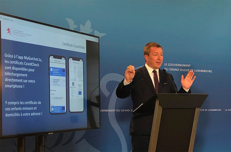 Grâce à l’application MyGuichet.lu, les 240.000 utilisateurs enregistrés auront notamment accès à leur certification de vaccination dans un environnement sécurisé. (Photo: MinDigital)