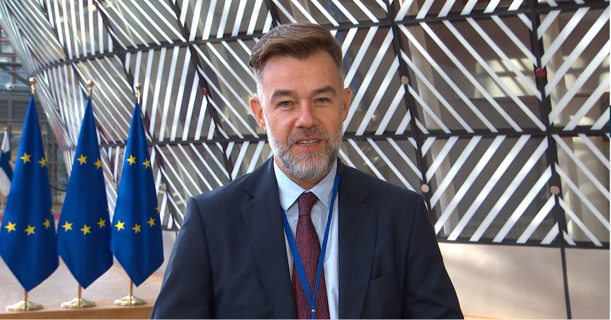 In Brussels, Franz Fayot called for the rapid adoption of a digital European passport for products that will improve access to information about their sustainability and circularity. European Council screenshot