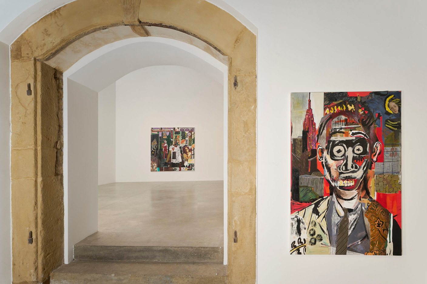 «Echoes of the Unseen» explore la mémoire, la perception et l’invisible à travers des peintures et collages mêlant images numériques et textures abstraites. (Photo: Zidoun Bossuyt/Nader Ghavami)