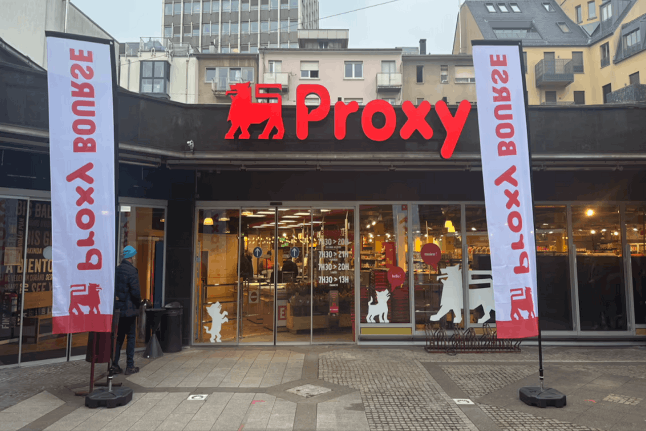 The new Proxy Delhaize Bourse boasts extended opening hours, opening at 7.30am and closing at 9pm on Fridays. Photo: Delhaize