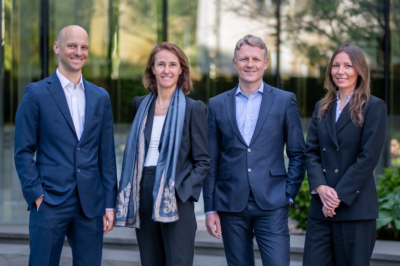 Jean Demuth, head of external asset managers, Florence Winfield-Pilotaz, member of the executive committee in charge of asset servicing, Vincent Willem, deputy head of asset servicing and Nicole Thomé, head of business development, all with Banque de Luxembourg. Photo: Banque de Luxembourg
