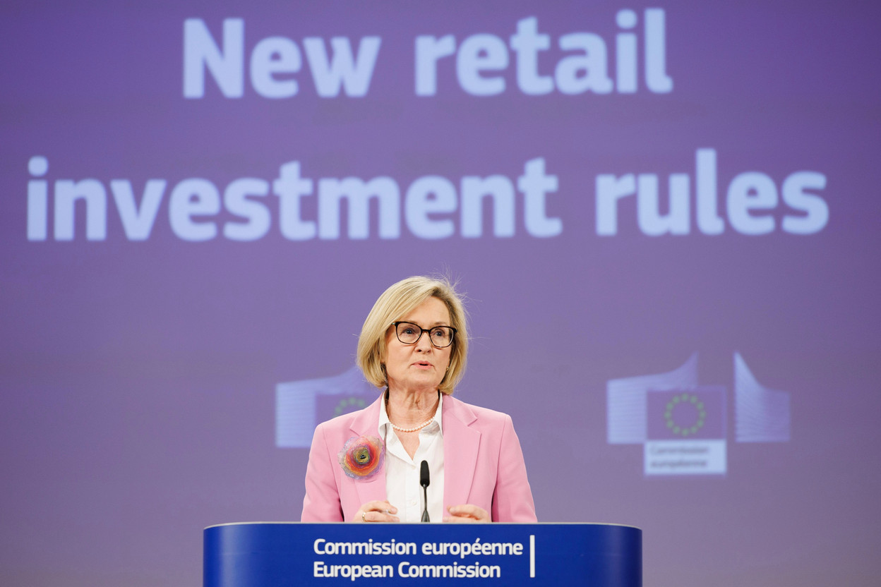 “We want to encourage European citizens to make their money work for them by channelling part of their savings towards investing,” said Mairead McGuinness, commissioner for financial services, financial stability and capital markets union on 24 May 2023. Photo: EU/Christophe Licoppe