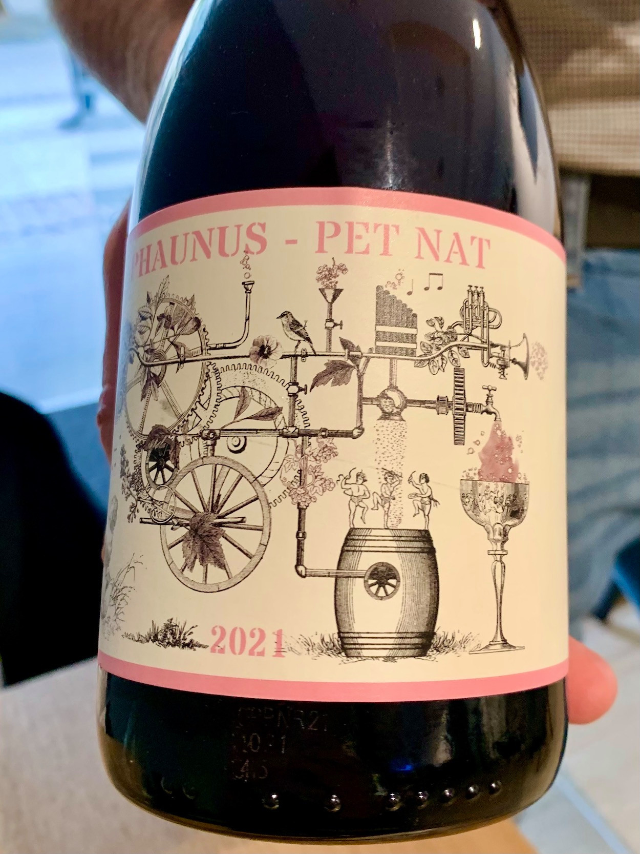 Phaunus, a natural Portuguese sparkling wine that is straightforward and as pleasant to drink as anything, is a good example of what is in Glou's cellar...  (Photo: Maison Moderne)