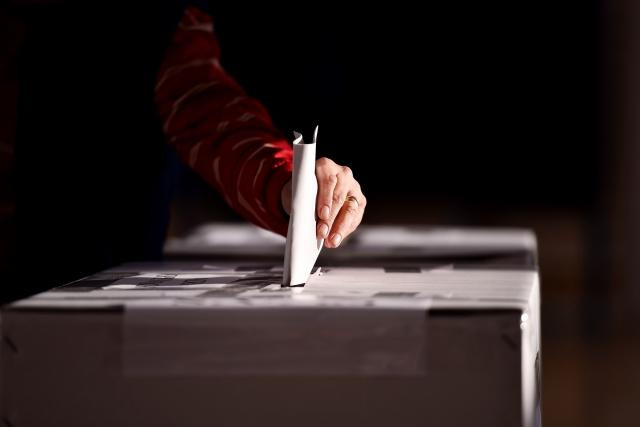 Sur les 256.698 électeurs officiellement inscrits sur les listes électorales pour ces législatives, 24.182 possèdent la double nationalité, selon les données du CTIE. (Photo: Shutterstock)
