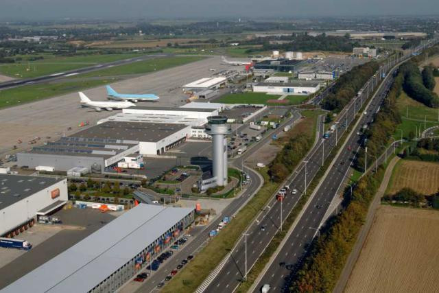 Si Liege Airport prend en charge quelque 900.000 tonnes actuellement, les prévisions d’ici cinq ans tablent sur un volume compris entre 1,3 et 1,4 million de tonnes, en lien direct avec l’arrivée d’Alibaba. (Photo: Liege airport)