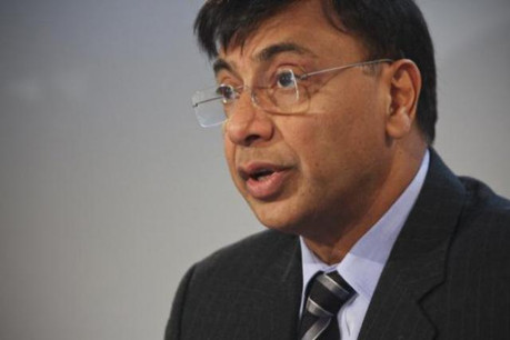 Le salaire fixe de Lakshmi Mittal est passé de 1,739 million de dollars en 2011 à 1,770 million de dollars en 2012. (Photo : Etienne Delorme / archives)
