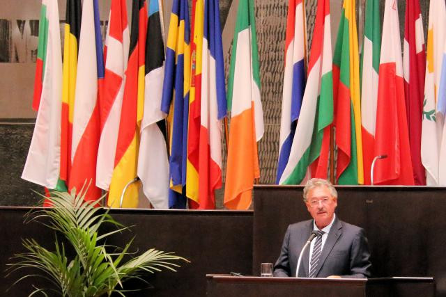 Jean Asselborn: «Une grande volonté et détermination existe pour faire de cette douzième présidence luxembourgeoise un succès pour l'Union européenne et ses citoyens.» (Photo: SIP)