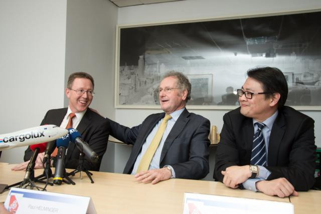 Les membres du conseil d'administration de Cargolux, présidé par Paul Helminger (au centre), ont voté à l'unanimité la création de la nouvelle joint-venture. (Photo: Charles Caratini/archives)