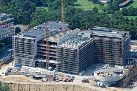 Plus de 30.000m2 hors-sol et 45.000m2 de sous-sol sont actuellement en construction. (Photo: Ferrero International)