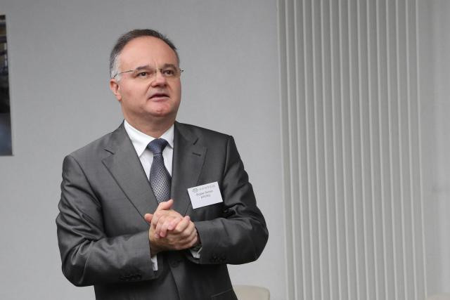 Prix de l’innovation 2016 de la Fedil dans la catégorie Start-up, le fondateur d’Apateq, Bogdan Serban, insiste sur le fait que l’industrie luxembourgeoise a évolué. (Photo : DR)