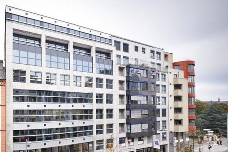 L'immeuble se compose d'espaces locatifs de bureaux et du magasin New Yorker au rez-de-chaussée. (Photo: Pylos)