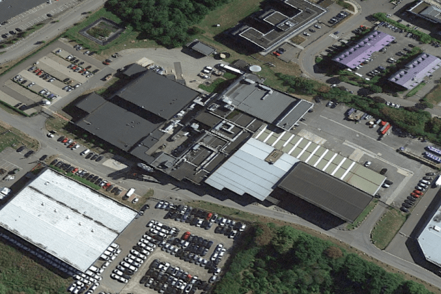 La solution d’un repreneur semble aujourd’hui la seule option pour sauver de la faillite l’entreprise, actuellement placée sous gestion contrôlée par la justice. (Photo : Google Earth / Capture d’écran)