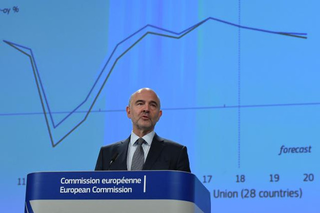 «Les responsables politiques, tant à Bruxelles que dans les capitales nationales, doivent veiller à ce que la zone euro soit assez forte pour affronter l’avenir», estime Pierre Moscovici. (Photo: Commission Européenne)