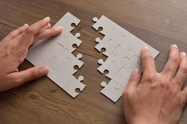  (Photo : © miztanya / Adobe Stock)