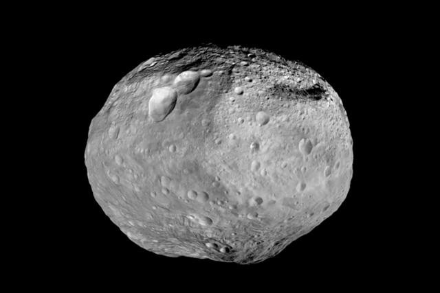 L’astéroïde Vesta, d’un diamètre de 530km, pourrait devenir la nouvelle référence pour définir ce qu’est un astéroïde et ce qu’est une lune. Une définition capitale pour le développement de l’initiative Spaceresources.lu. (Photo: Nasa)