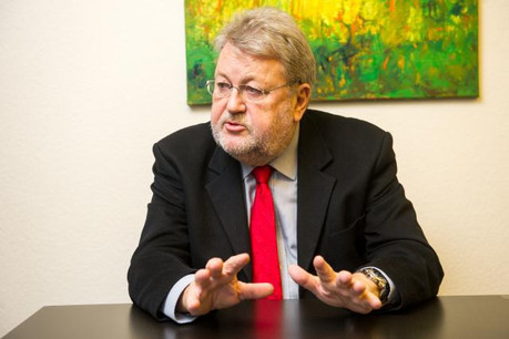 Pour l’ancien ministre socialiste, un pass pour les frontaliers sera inévitablement un échec, à l’image du «disque vert». (Photo: Charles Caratini / archives)