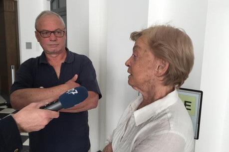 Pierre Peters et son avocate Me Marguerite Biermann comptent interjeter appel de la condamnation, quitte à devoir aller jusqu'à Strasbourg pour ce qu'ils considèrent comme la défense de la liberté d'expression d'une opinion politique. (Photo: Maison Moderne)