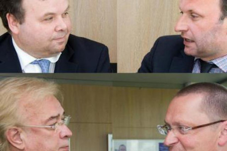 Laurent Decaen et Grégory Centurione (Mazars Luxembourg), en haut, et Patrick Rochas et Philippe Slendzak (Fiduo) en bas. (Photos: Charles Caratini)