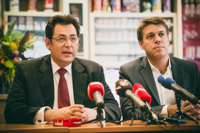 Christian Greiveldinger, directeur général et Georges Krombach, directeur marketing international ont présenté le nouveau projet industriel à la presse. (Photo: Sven Becker )