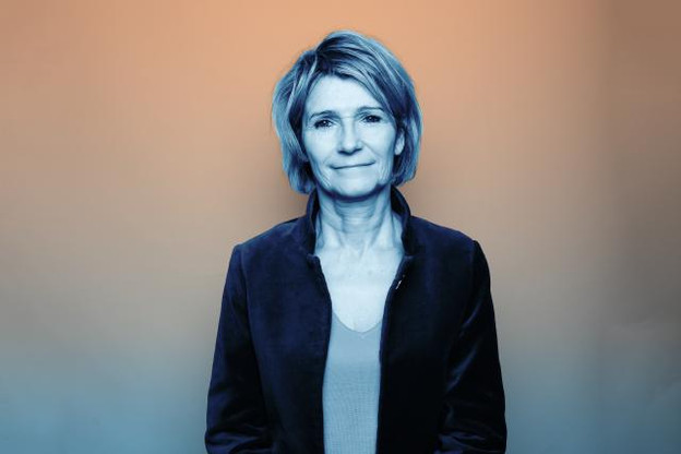 Véronique Coulon: «Je n’ai jamais ressenti de culpabilité par rapport à mes absences. Mais je suis consciente que cela représente une force de caractère.» (Photo: Maison Moderne)