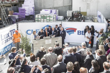 Immobel est partie prenante dans le projet Kons, en face de la gare de Luxembourg, où la banque ING construit son futur siège social dont la première pierre a été posée en avril dernier. (Photo: Luc Deflorenne / archives)