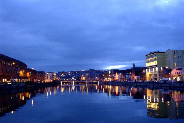 Apple a choisi la ville de Cork en Irlande pour ses activités iTunes. (Photo: Licence CC / Flickr)