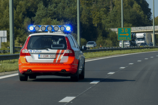 Les résidents belges surpris à bord d’un véhicule immatriculé au Luxembourg sans l’ensemble des justificatifs nécessaires encourent une amende comprise entre 100 et 1.250 euros. (Photo: Licence C.C.)