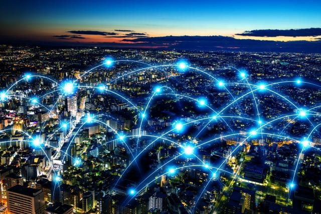 La mise en place de la 5G reste conditionnée par la mise à disposition des fréquences adéquates par le gouvernement début 2019. (Photo: Metamorworks)