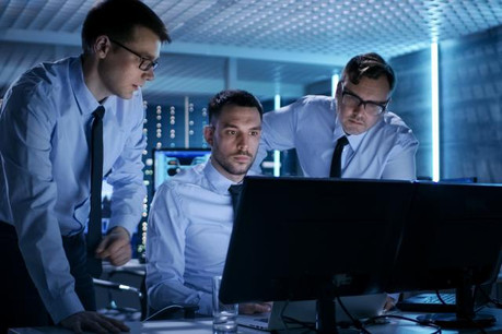 La très grande majorité des entreprises interrogées par EY ont avoué être incapables de détecter en interne les cyberattaques dont elles sont victimes. (Photo: Shutterstock)