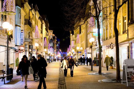 La Grand-Rue de Luxembourg reste une valeur sûre de l'immobilier commercial, même si les niveaux de loyer n'ont rien à voir avec les grandes artères de la planète. (Photo: VdL / Andrés Lejona)