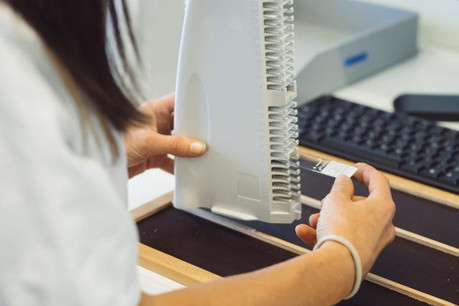 La centralisation des analyses anatomopathologiques (ici le service de cytologie gynécologique) au sein du seul LNS n'a pas de sens pour les laboratoires privés. (Photo: Sébastien Goossens / archives)