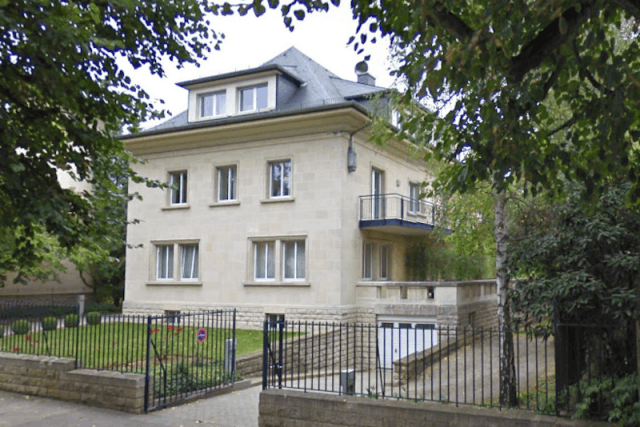 La future Maison de l’avocat se situe à deux pas de l’avenue Marie-Thérèse et abritera les services du Barreau offerts à ses 2.400 membres. (Photo : Google Streetview)