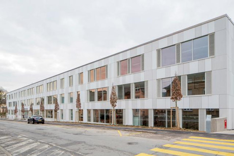 La construction de ce nouveau bâtiment est l’occasion d’un nouveau départ pour le lycée. (Photos: Éric Chenal)