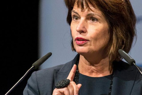 La présidente de la Confédération helvétique, Doris Leuthard, a fait part de la décision de son gouvernement à Jean-Claude Juncker qui était à Berne ce jeudi. (Photo: DR)