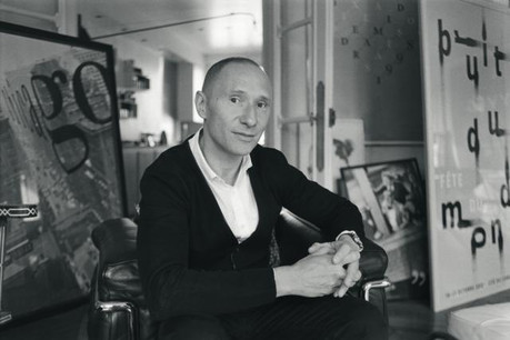 Philippe Apeloig: «Mes sources d’inspiration viennent de la peinture, de la sculpture ou des arts du spectacle.» (Photo: Carlos Freire)