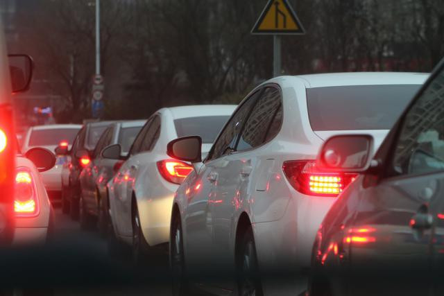 Les embouteillages sont en grande majorité générés par les trajets entre le domicile et le travail.  (Photo: Licence C.C.)