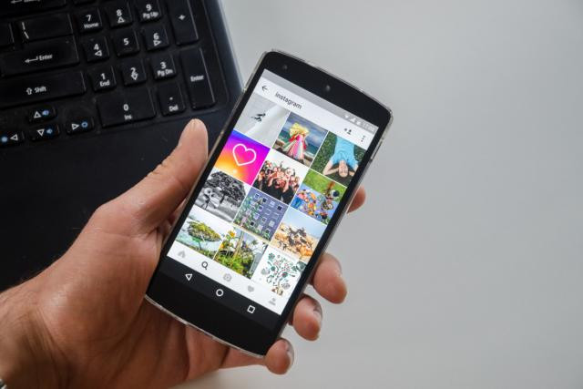 Critiqué pour avoir fait disparaître l’approche chronologique de sa timeline, Instagram a expliqué le fonctionnement de son algorithme de classement à des journalistes. (Photo: Licence C.C.)