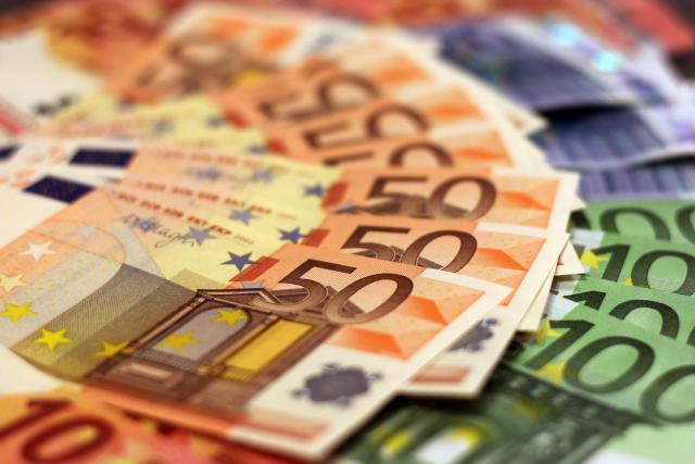 Le revenu mensuel net à partir duquel on serait considéré comme riche au Luxembourg est de 12.000 euros, selon l’étude menée par Atoz. (Photo: Licence C. C.)