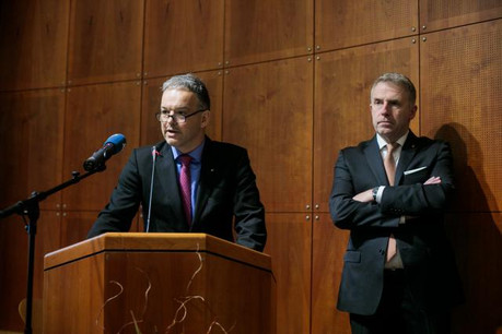 L’aménagement de nouveaux zonings d’activité et l’accès des PME au foncier font partie des dossiers que Michel Reckinger (à gauche) et Tom Oberweis (à droite) veulent remettre sur la table. (Photo: Matic Zorman)