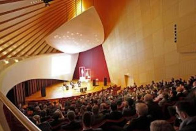 La conférence magenta horizons se tenait ce jeudi à la Philharmonie. (Photo: Olivier Minaire - Linklaters)