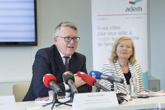 Le ministre du Travail, Nicolas Schmit, et la directrice de l’Adem, Isabelle Schlesser, comptent désormais s’attaquer à la problématique du chômage de longue durée. (Photo: Thierry Frisch)