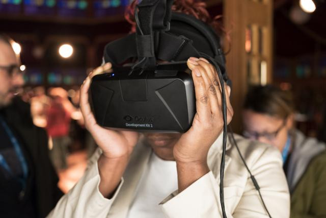 Le cinéma en immersion est au cœur du Pavillon réalité virtuelle. (Photo: Romain Girtgen)