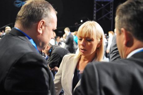 La commissaire polonaise Elżbieta Bieńkowska veut que les États membres assument leur rôle de gardien de la loi face à VW. (Photo: Licence C.C.)
